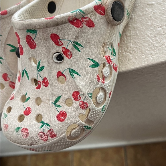 Crocs Child Cherries Size C 13 - Picture 2 of 5
